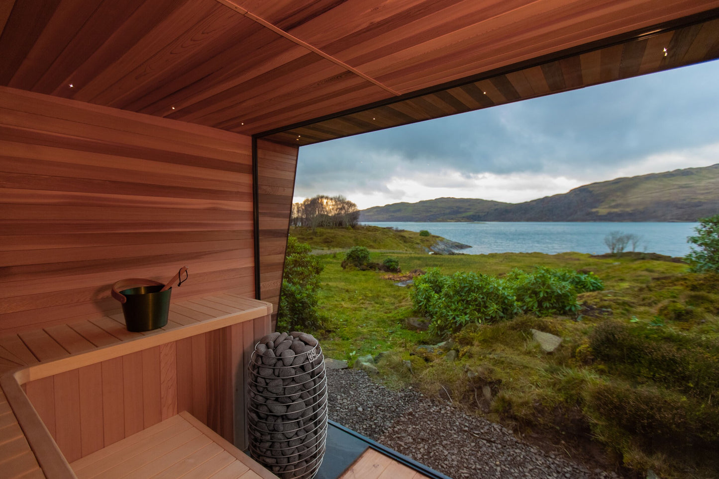 Saunahaus X Modern Cedar Cube Sauna for 10 people