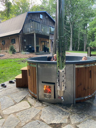 Premium Scandinavian Wood -Fired Eco Hot Tub with Fiberglass Liner, Jets & Light 5-7 person